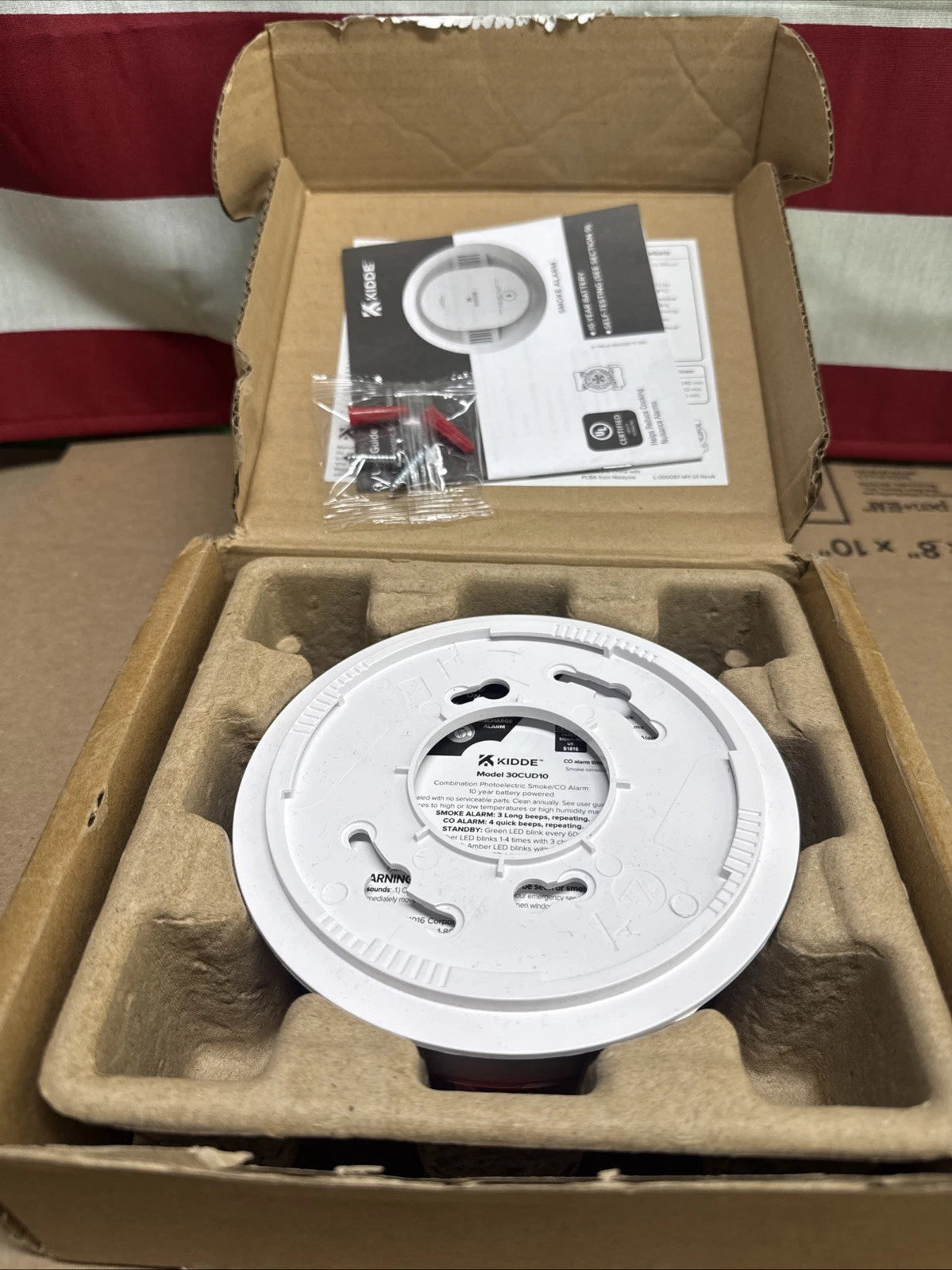 Kidde Smoke & CO Detector, 10-Year Battery, LED Warning .Indicators 30CUD10.