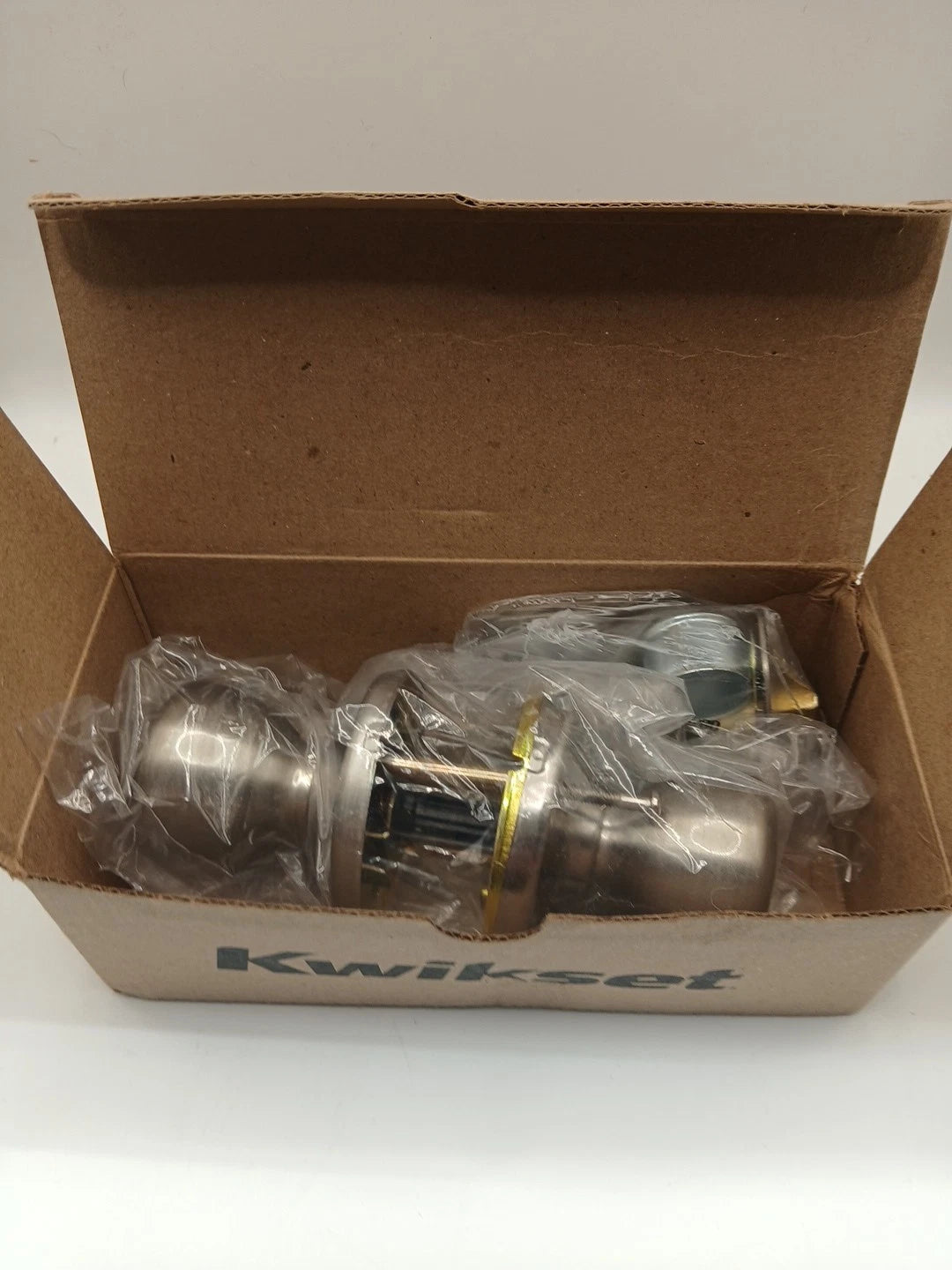 Kwikset Tylo Privacy Bed/Bath Knob in Satin Nickel 93001-924