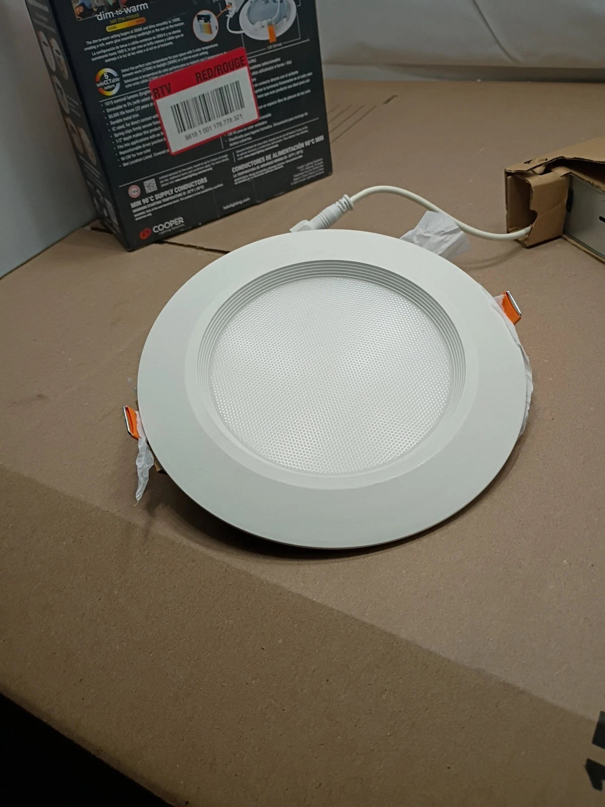 HALO 6" Ultra-Slim LED Canless Downlight, Regressed Baffle Trim, 1015 Lum OB
