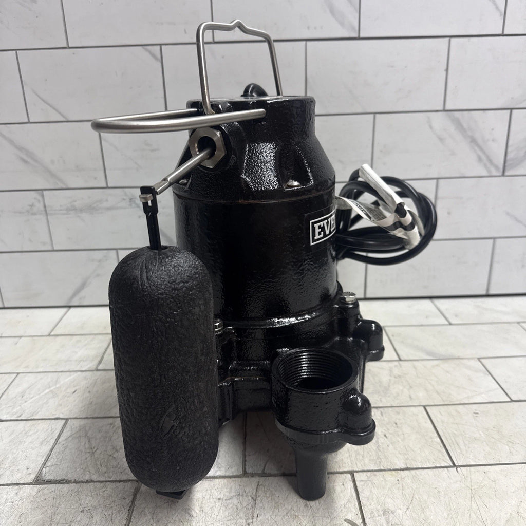 Everbilt HDS50 1/2 HP Cast Iron Pro Grade Submersible Sump Pump OPEN BOX.
