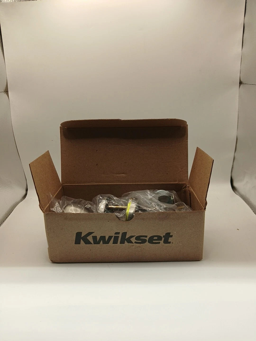 Kwikset Tylo Privacy Bed/Bath Knob in Satin Nickel 93001-924