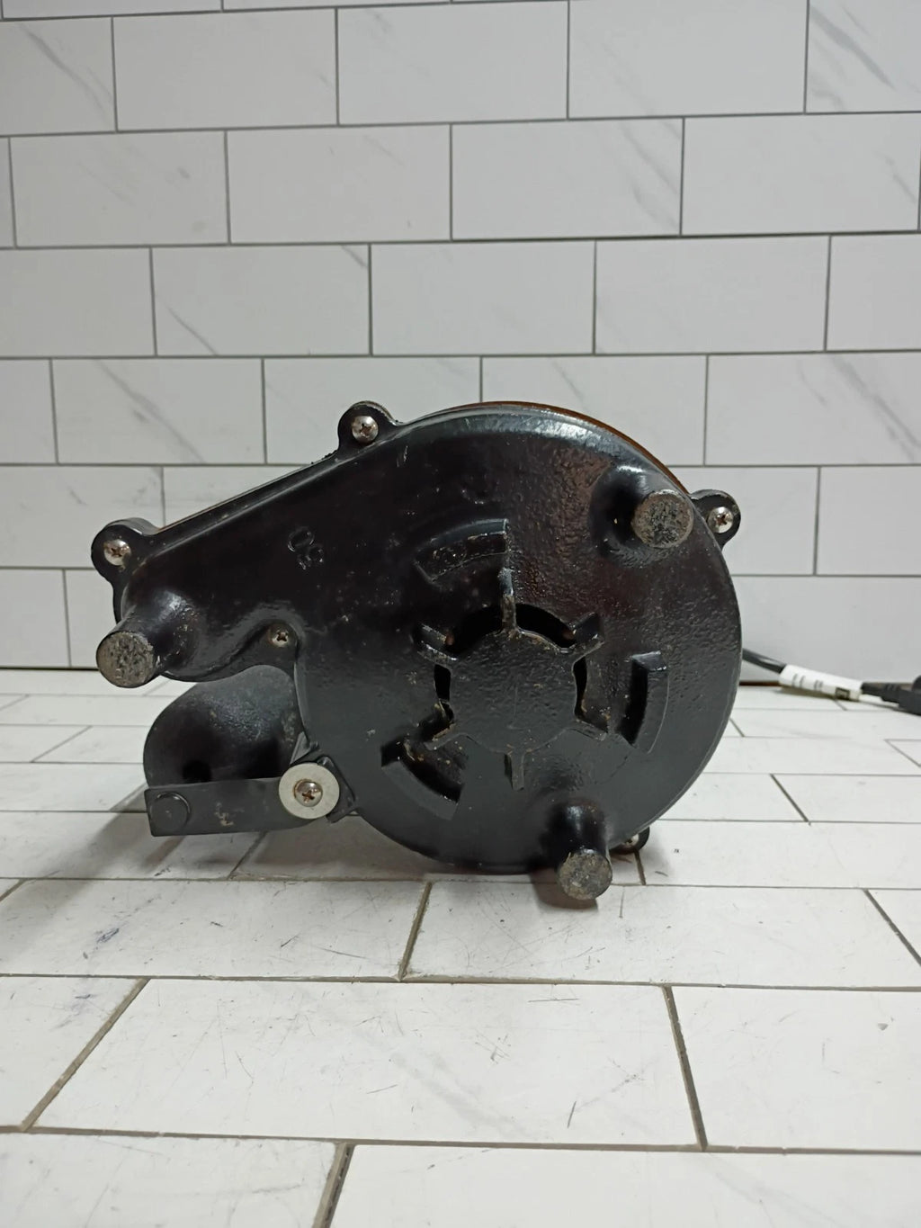 Everbilt HDS50 1/2 HP Cast Iron Submersible Sump Pump Used