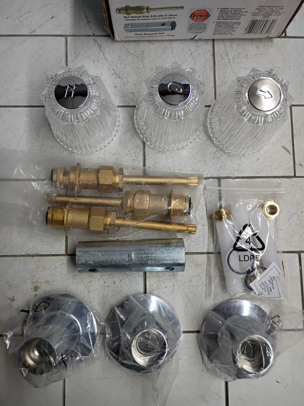 Danco 39630 Tub Shower Rebuild Kit For Pfister/ OPEN BOX Complete Set