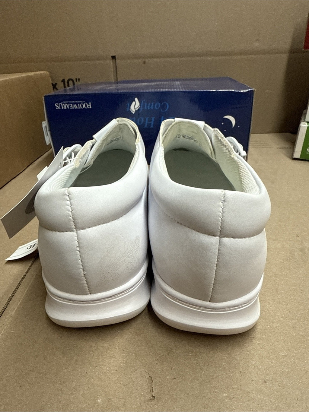24 HOUR COMFORT Willa Women's Wide Width Leather Shoes size 10 nurse