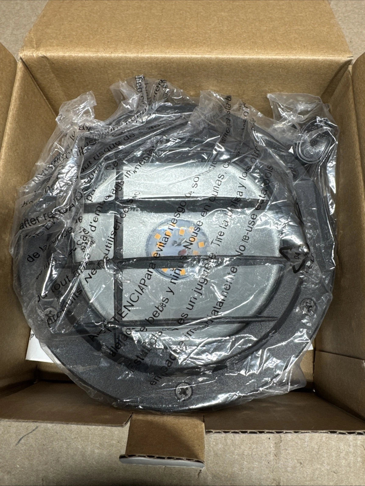 LowVoltage 500 Lumens Black Outdoor Integrated LED In Ground Well Light Item-578