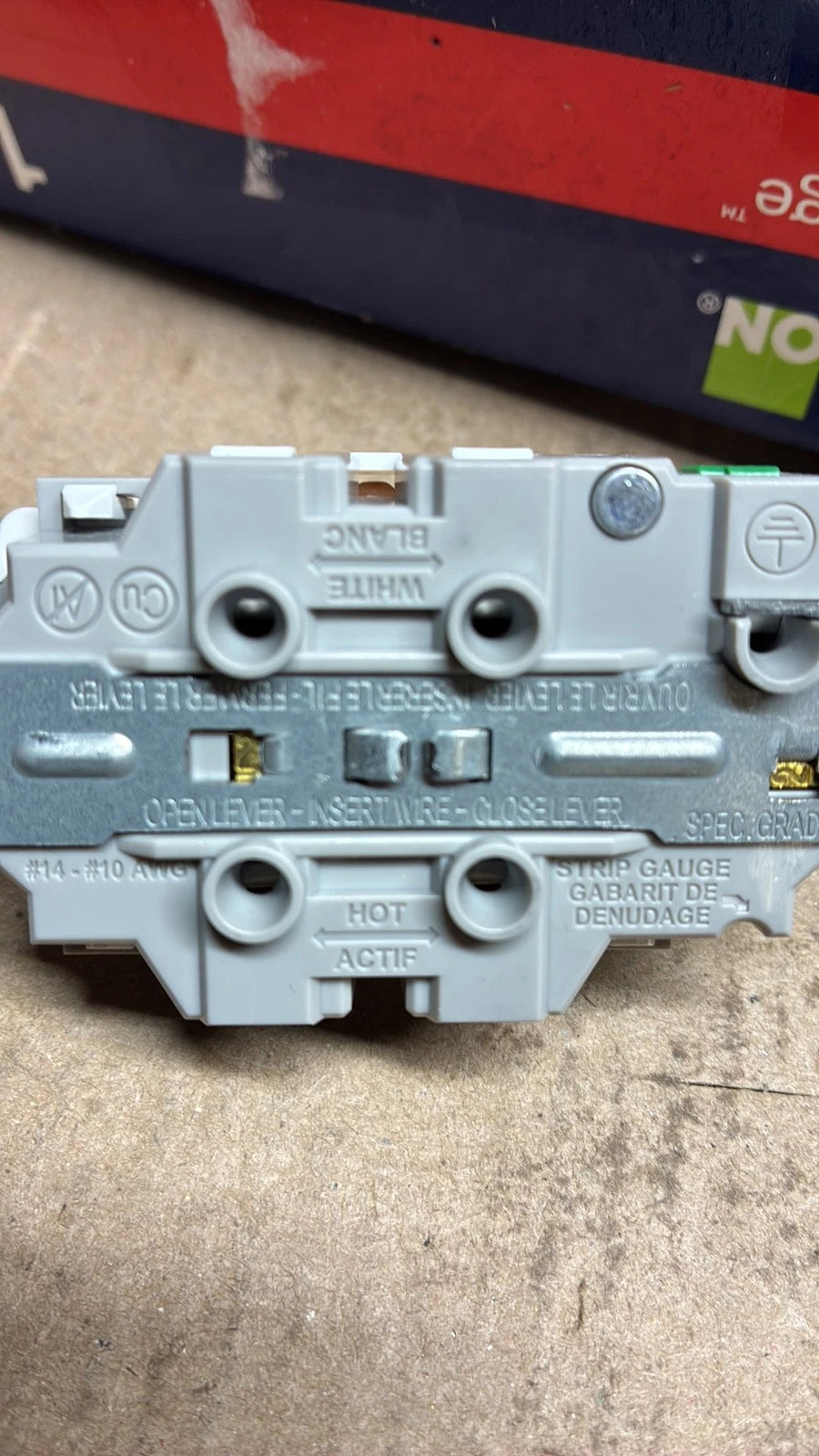 QTY-2 10-PACK Leviton Lever Edge 15 Amp 125-Volt Duplex Outlet/Receptacle