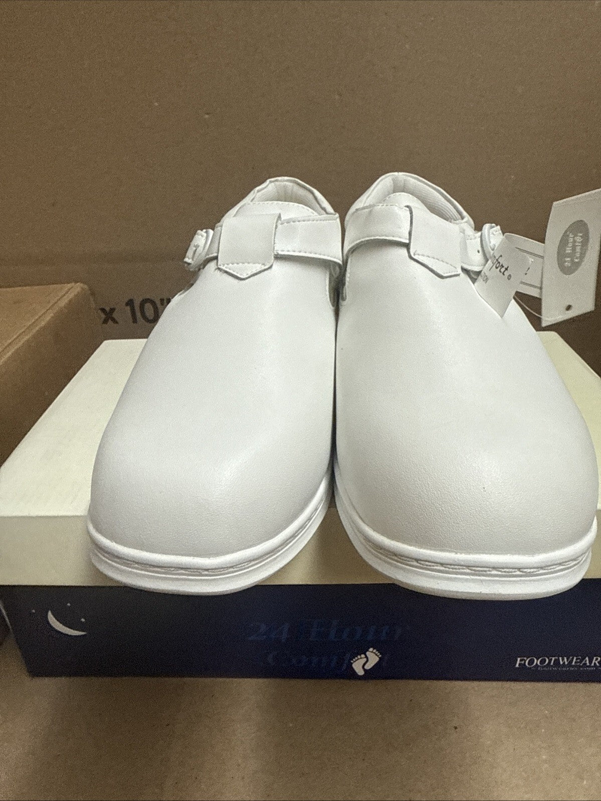 24 HOUR COMFORT Willa Women's Wide Width Leather Shoes size 10.5 nurse