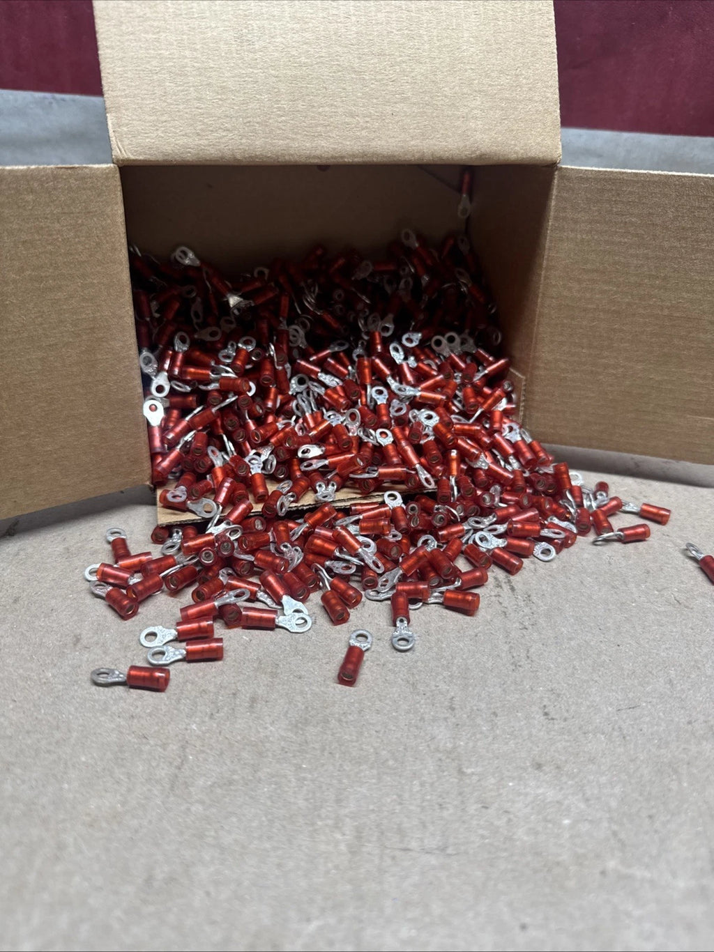 1,000 T&B Insulated Copper Stakon Ring Terminals #22 - 16 AWG Wire