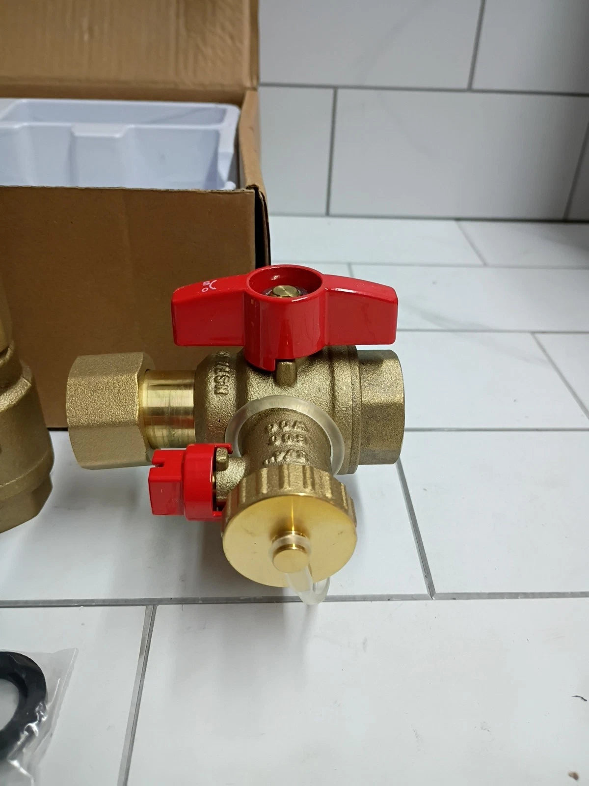 Rheem Brass Service Valves for Tankless Water Heaters RTG20326 New Open Box