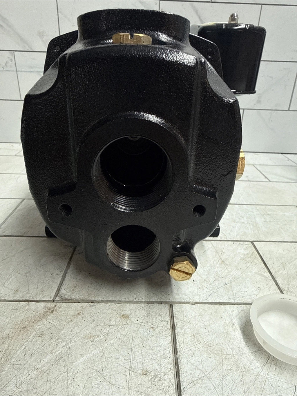 Acquaer CJE050-1 1/2 HP Cast Iron Convertible Jet Pump NEW Open Box