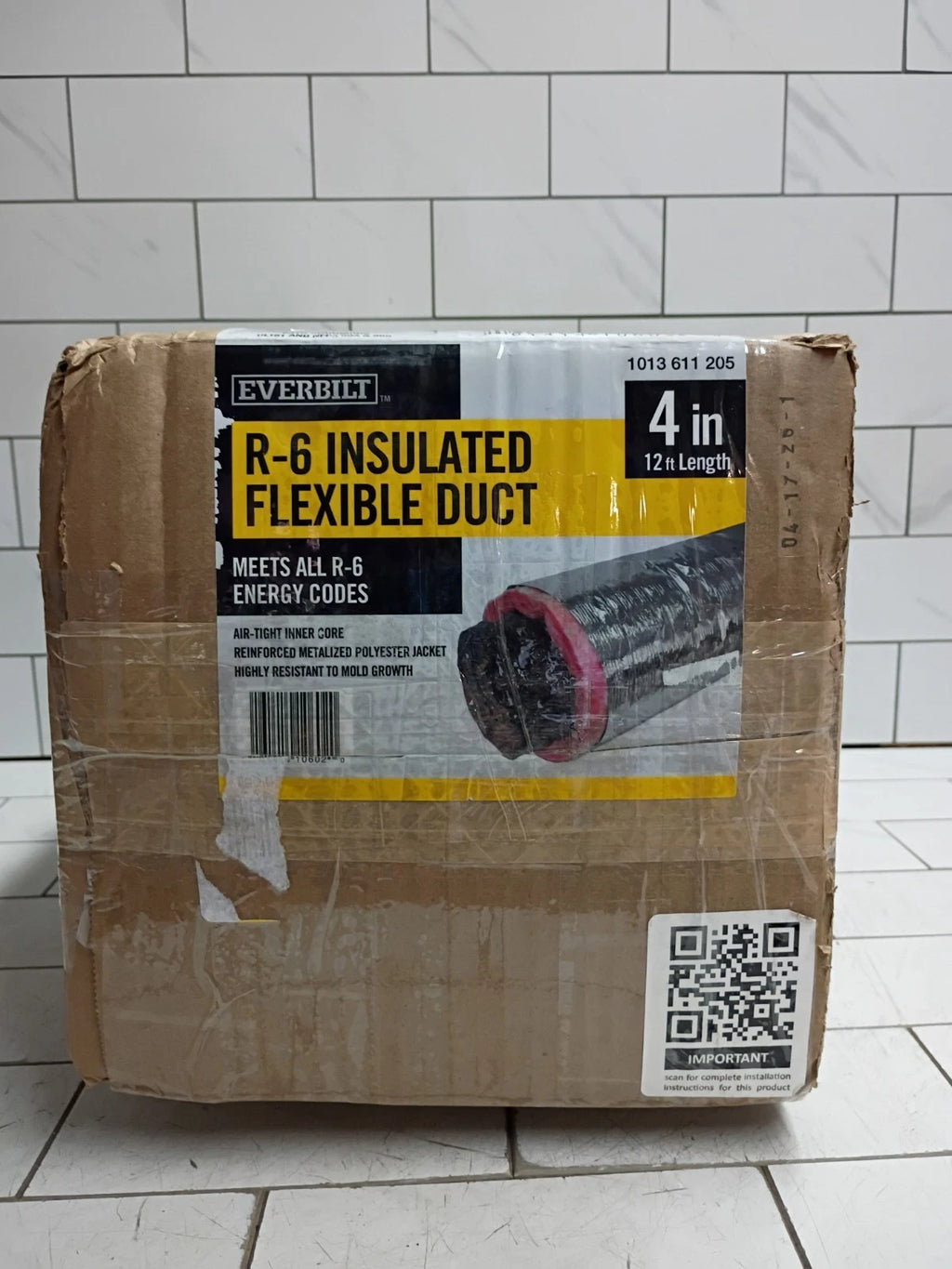 Everbilt F6IFD4x144 4 in. x 12 ft. R6 Insulated Flexible Duct Silver Jacket