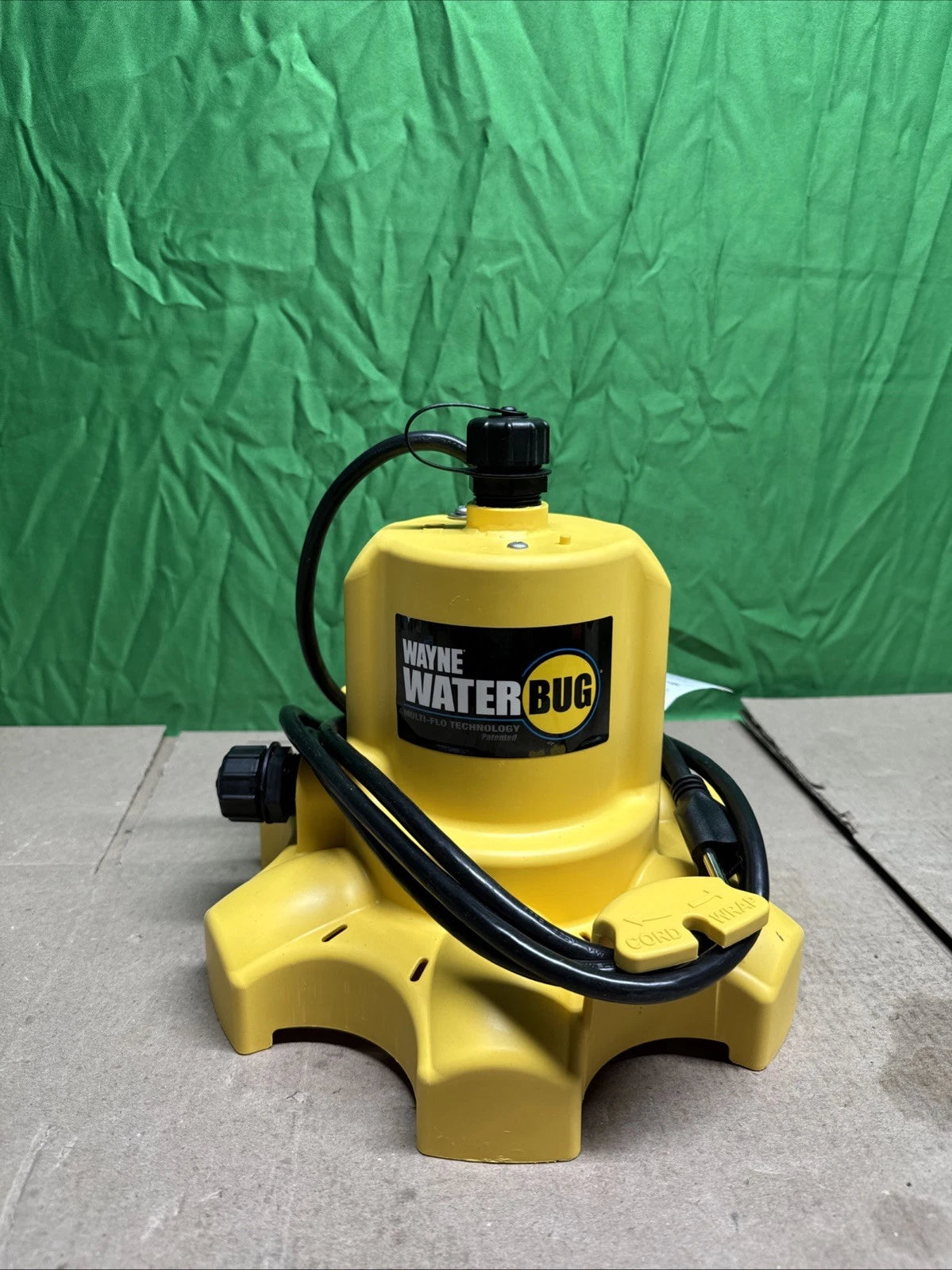 Wayne WWB WaterBUG Submersible Pump 1/6 hp .16 hp 1350 gph