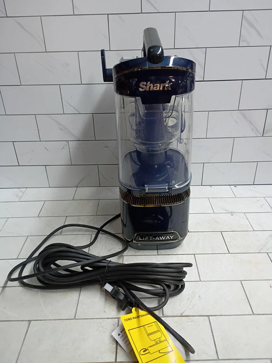 Shark Performance Lift-Away ADV Upright Vacuum UV850 66 **PARTS ONLY**