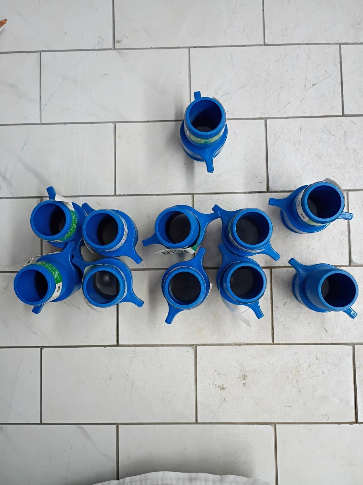 11pk Apollo Blue Twister Male Adapters 1-1/4" Insert x MPT ABTMA114 Open Box