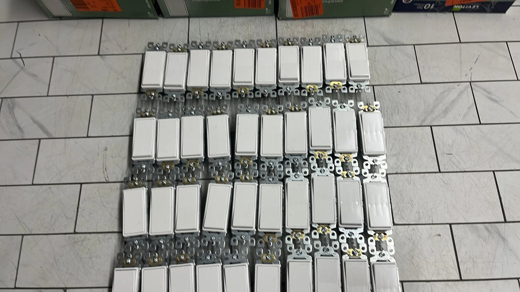 40 PK 5601-2WM 15 Amp 120/277 Volt, Rocker Single-Pole AC Quiet Switch