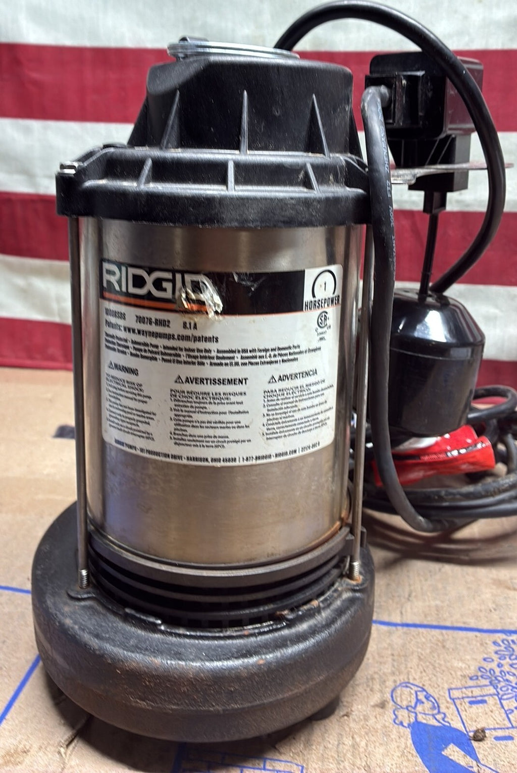 Rigid 1000RSDS 1 HP Stainless Steel Dual Suction Submersible Sump Pump used
