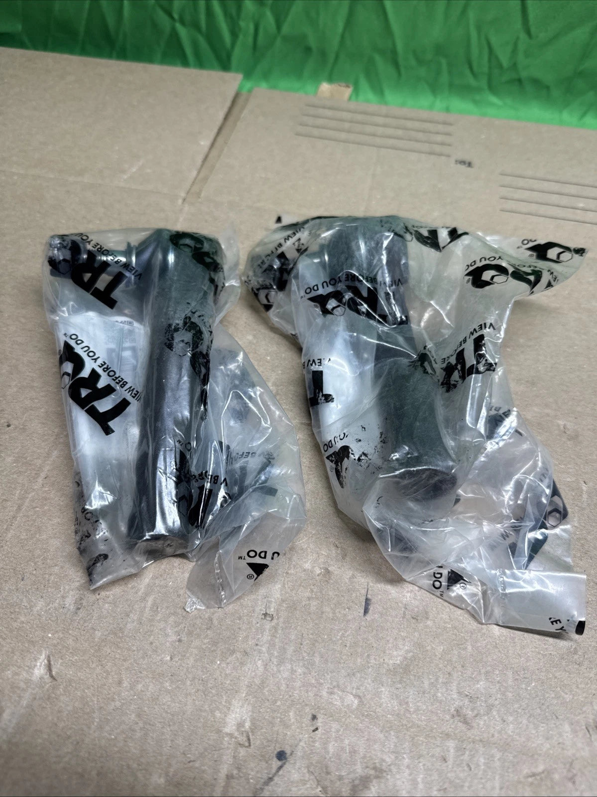 LOT OF 2 Steering Tie Rod End TRQ PSA68435