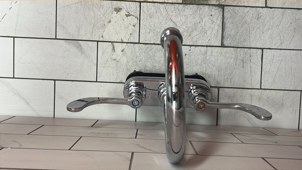 American Standard Monterrey Centerset Bathroom Faucet open box