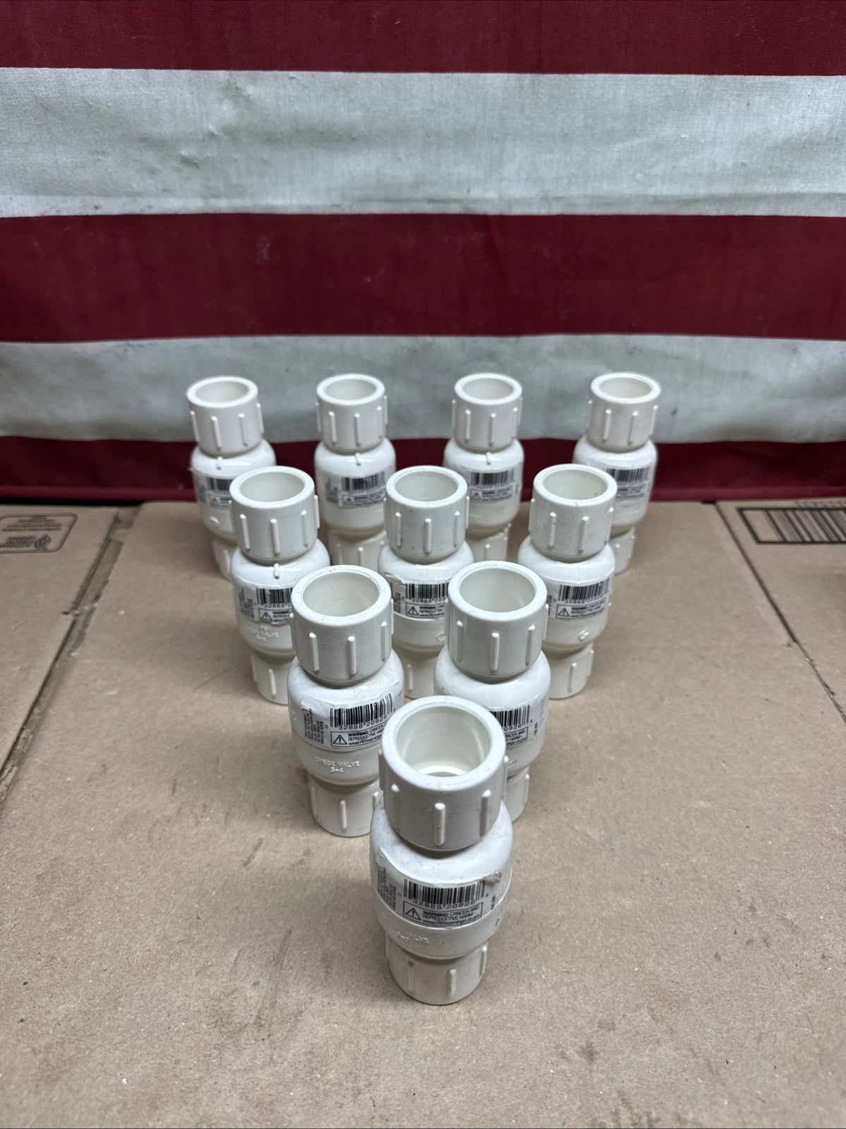Everbilt 3/4" Slip PVC VALVE (LOT OF 12) (Z)