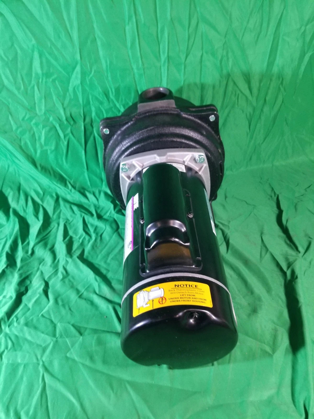 Wayne 2 HP Permanent Lawn Sprinkler Pump New-Open Box