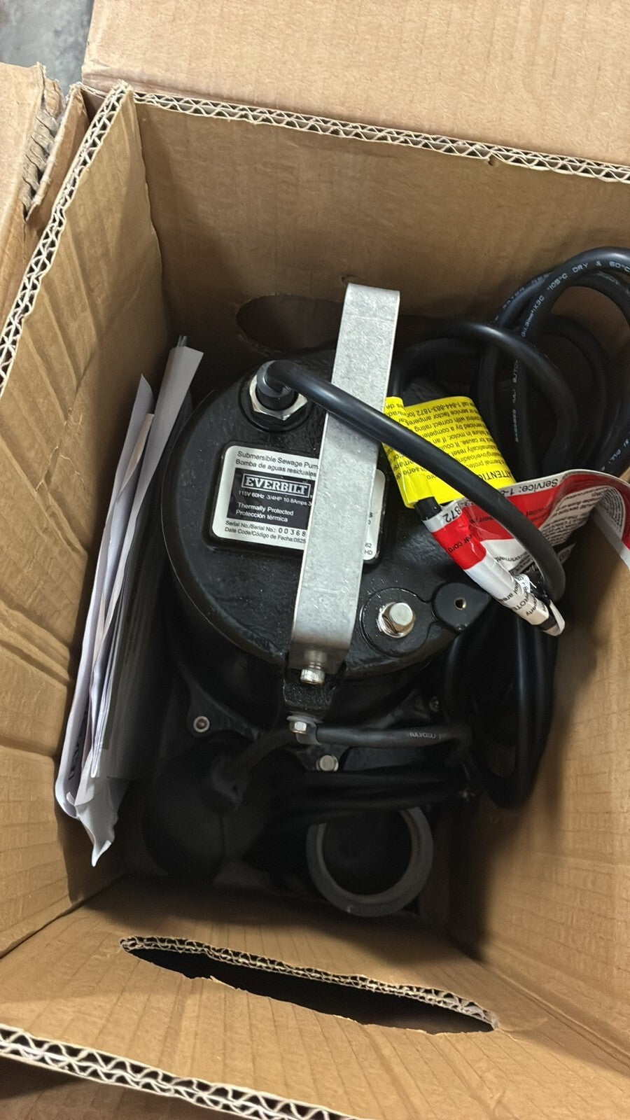 Everbilt ESE60W-HD 3/4 HP 8400 GPM Sewage Ejector Pump, Black
