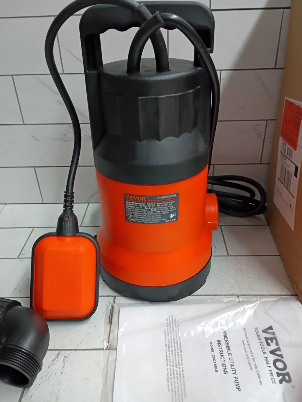 VEVOR Submersible Utility Pump Sump Pump 1 HP 4000 GPH 31 ft Pump OPEN BOX