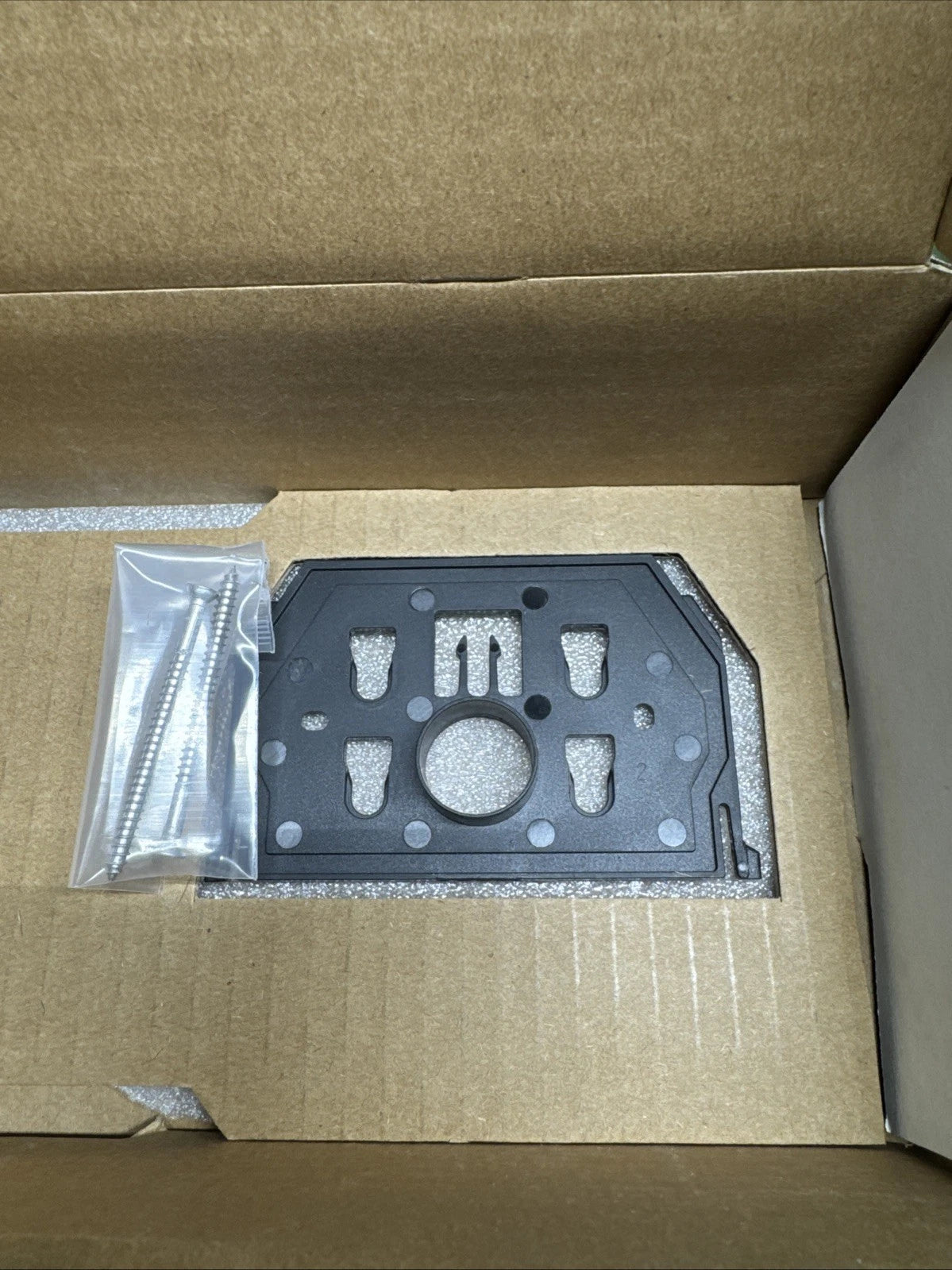 Moen TS3304BL Smart Shower 4-Outlet Digital Shower Controller, Matte Black