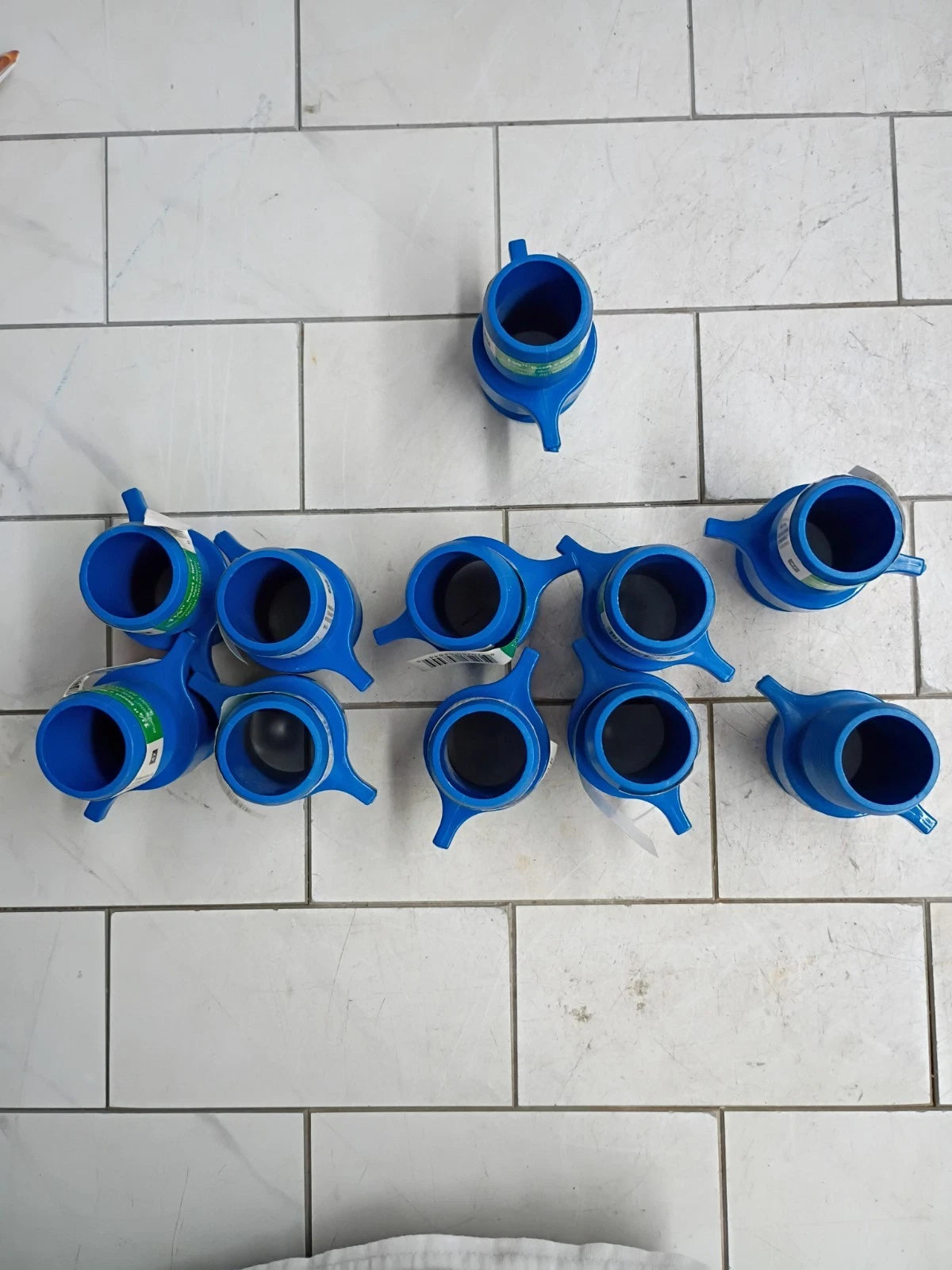 11pk Apollo Blue Twister Male Adapters 1-1/4" Insert x MPT ABTMA114 Open Box