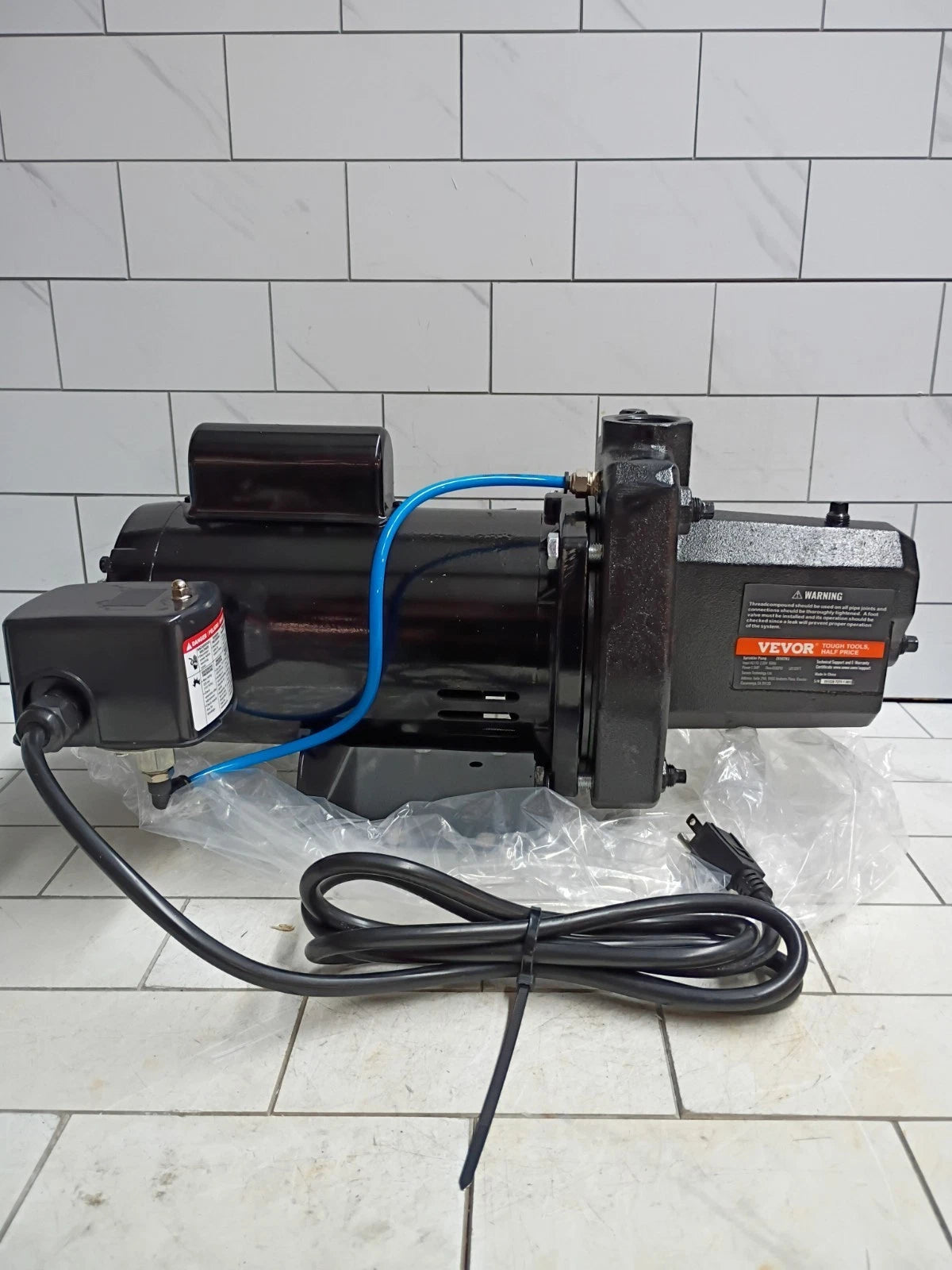 1.5Hp VEVOR ZX50283 Home or Irrigation CAST IRON SPRINKER PUMP - Open Box