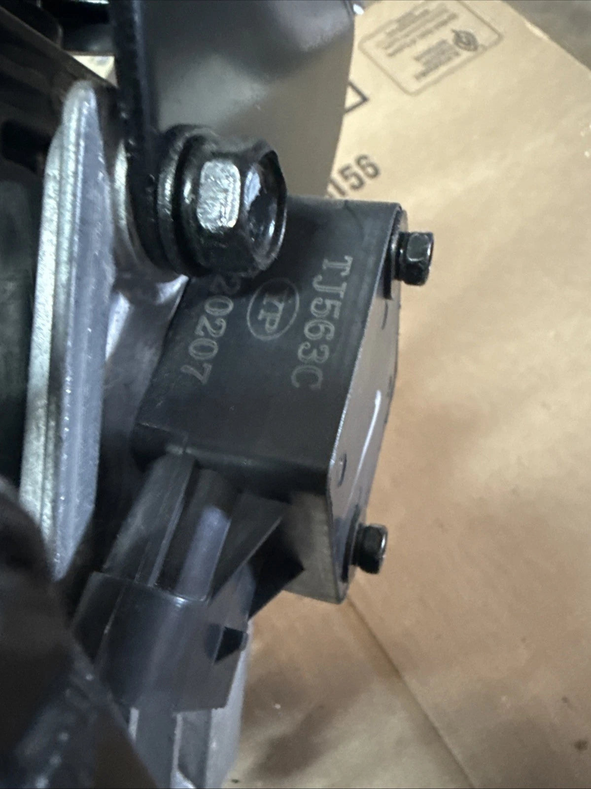 Joystick Assy w/ Sensors & Mixing Board, Z54Li 80v Zero Turn Mower