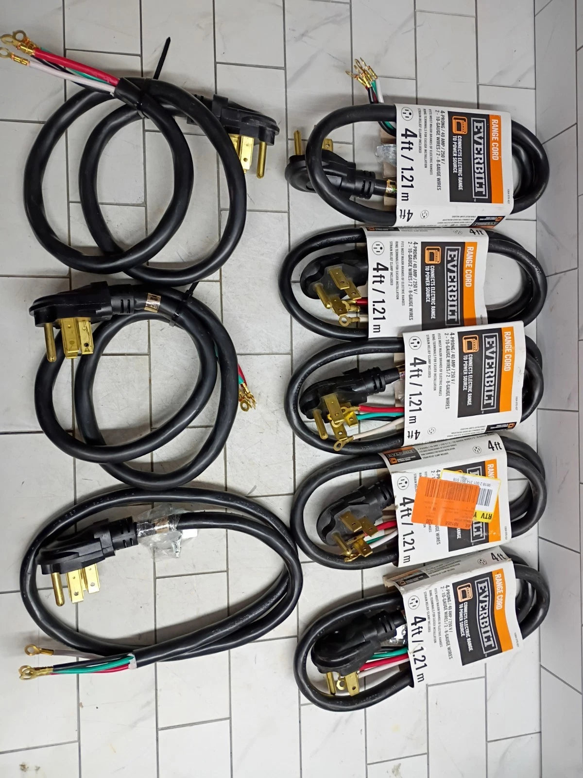 8pk Everbilt 4 ft. 4-Prong 40 Amp Range Cord 1004 078 427 Open Box