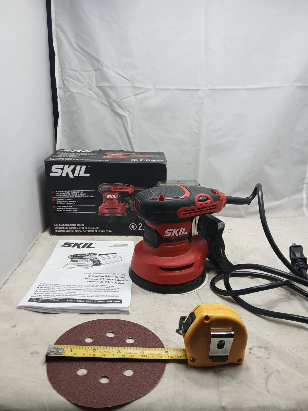 SKIL 120-Volt 2.8Amp Variable Speed Random orbital Sander with Dust Management