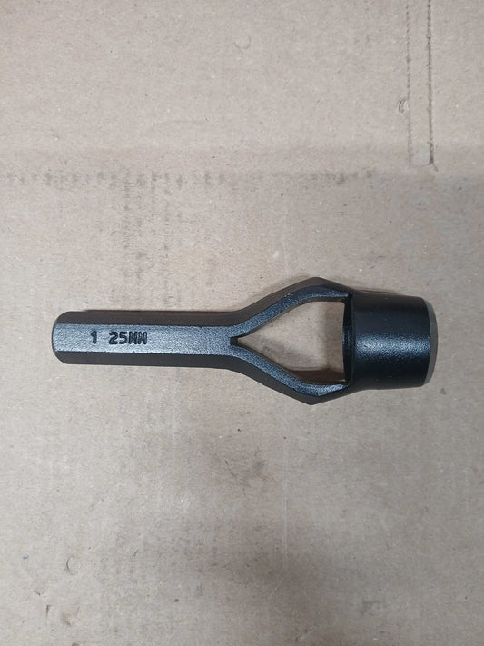 GENERAL TOOLS 1271M Arch Punch,1 in. Tip,1-1/2 in. L 36GN99