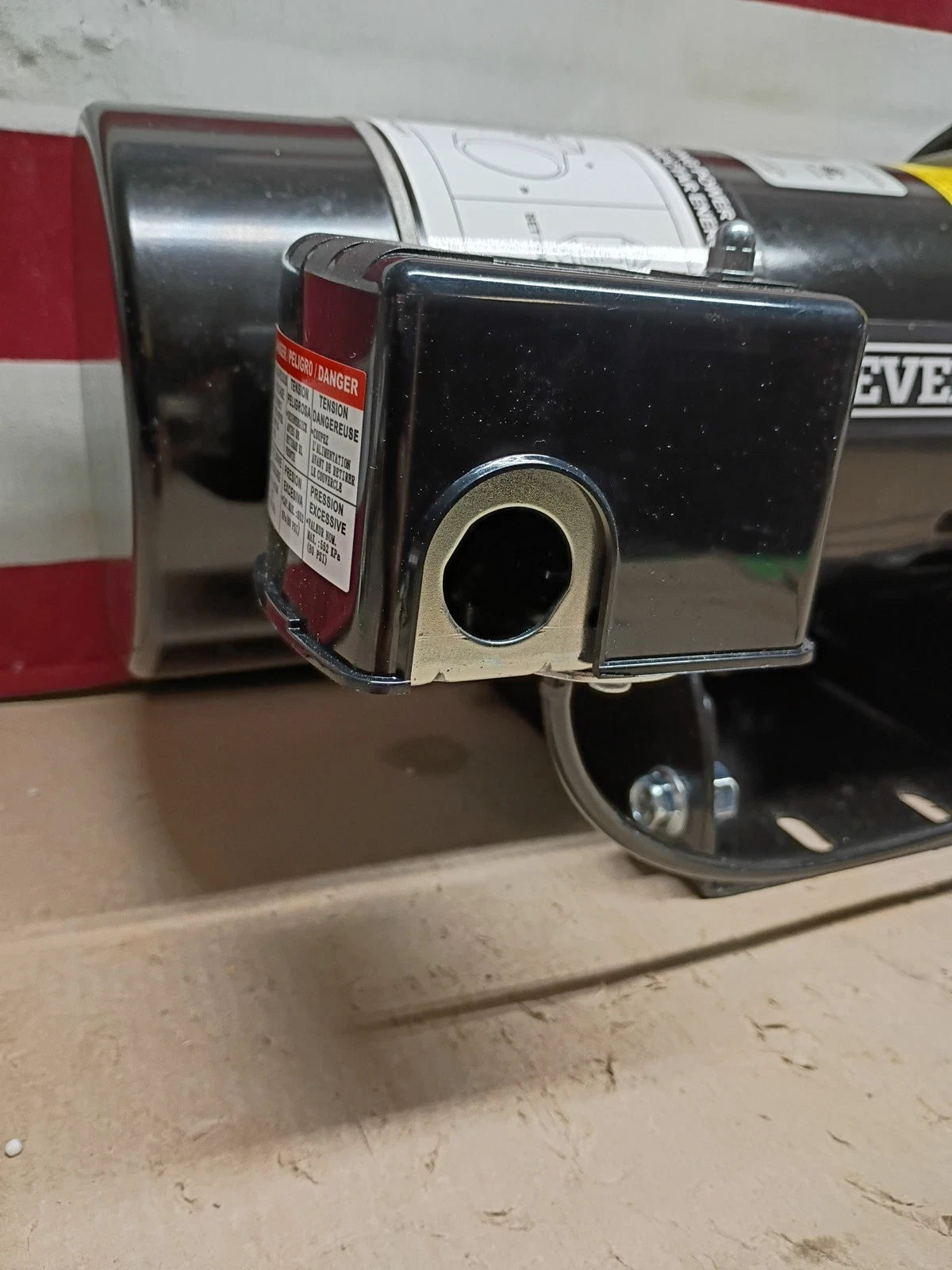 Everbilt 1/2 HP Shallow Well Jet Pump, Open Box,