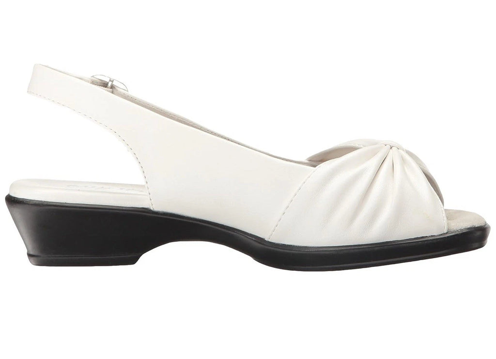 Easy Street womens size 11 M Fantasia healed sandals white 1.25” heel