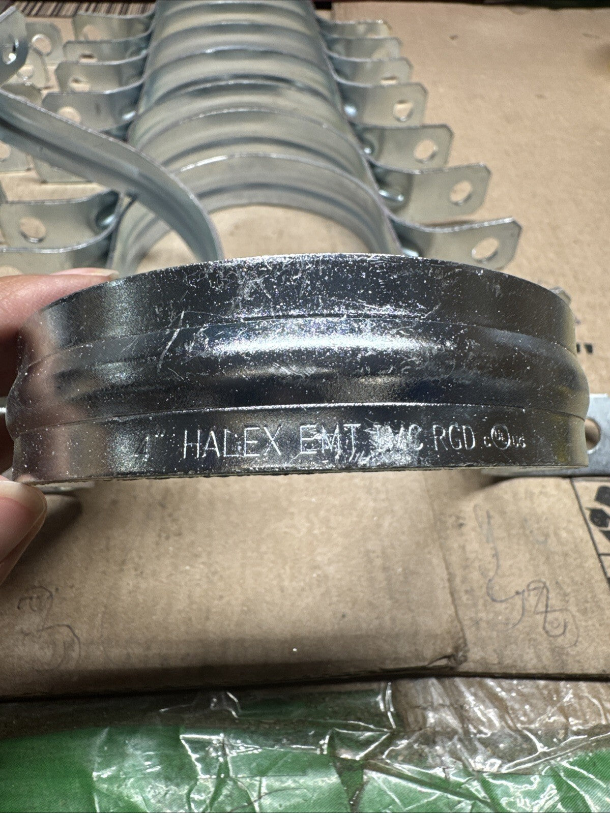 Lot of 20 Halex Rigid 4" Steel Heavy Duty Two-Hole Conduit Strap 61240B HM529