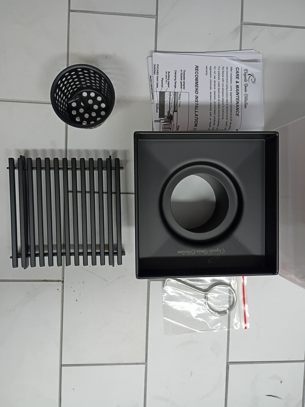 Elegante Drain Collection 4" Sq. matt black Finish Shower Drain w/ Bar Pattern