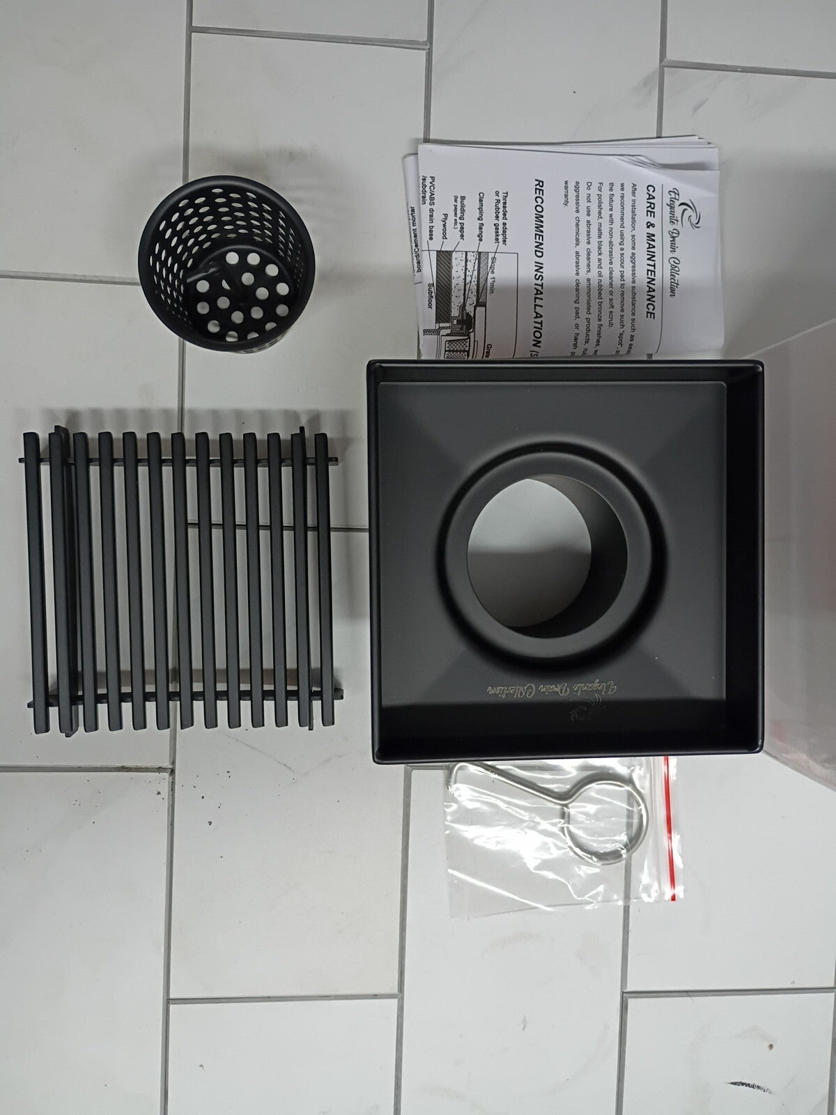 Elegante Drain Collection 4" Sq. matt black Finish Shower Drain w/ Bar Pattern