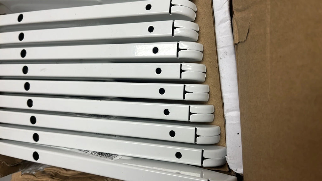 26 pack Everbilt S57A90925 9” heavy duty shelf white bracket Open Box