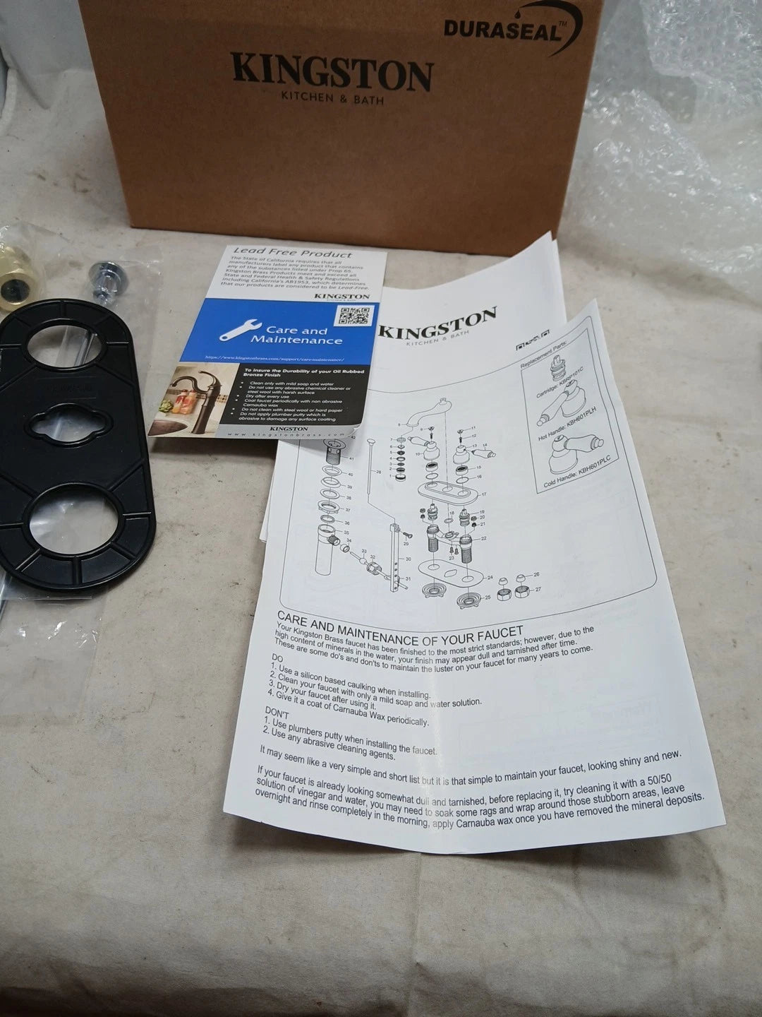 Kingston Brass KB601PL 4-Inch Centerset Lavatory Faucet Porcelain New Open Box