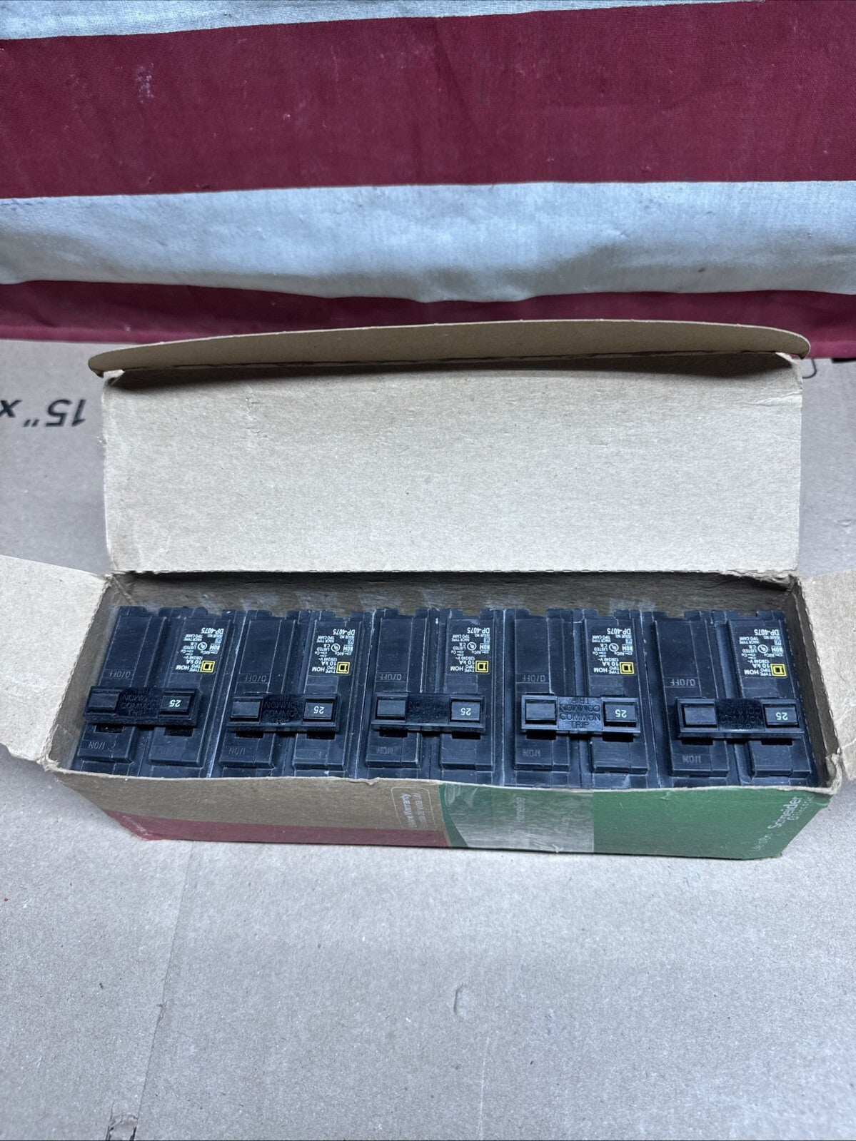 Lot of 5 Square D HOM225 25A 2-Pole Circuit Breaker Homeline Plug-On 120/240V...