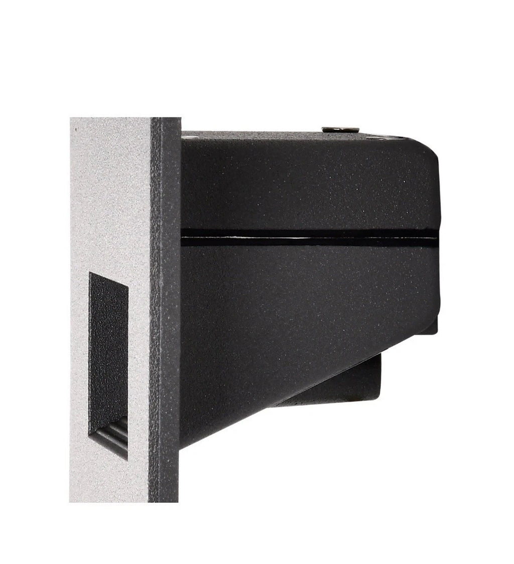 LED Horizontal Step Light 5W Bronze Finish 120V