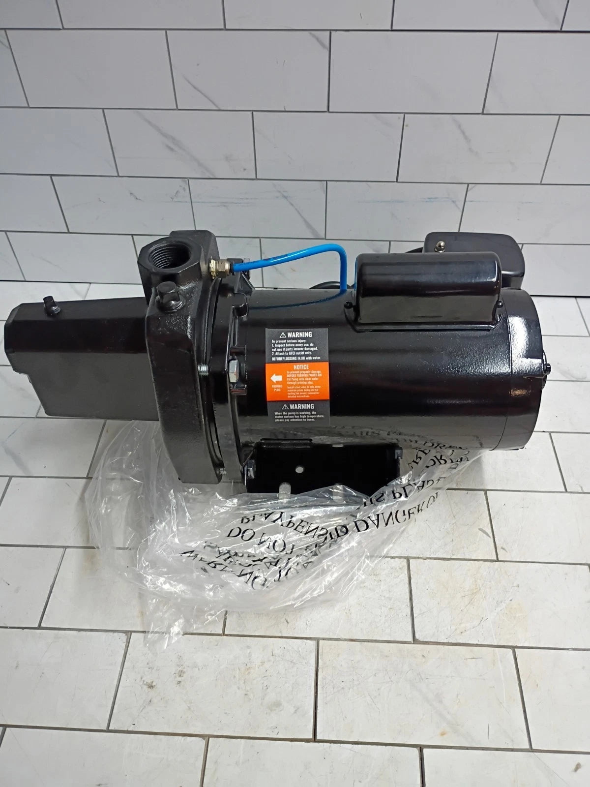 1.5Hp VEVOR ZX50283 Home or Irrigation CAST IRON SPRINKER PUMP - Open Box