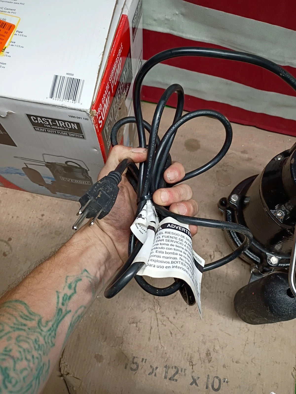 Everbilt HDS50 1/2 HP Cast Iron Sump Pump Model OPEN BOX.
