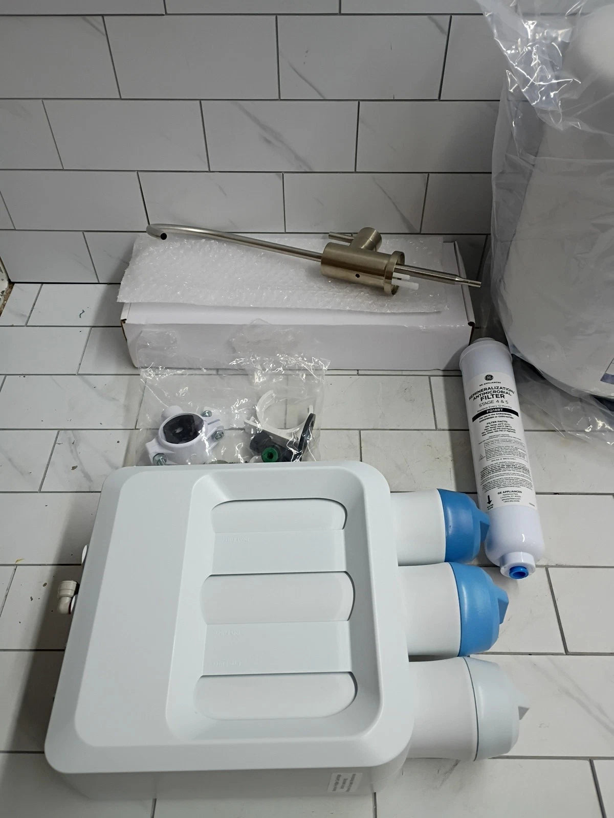 GE GXRV40TBN Under Sink 5-Stage Reverse Osmosis Water Filtration System New OB