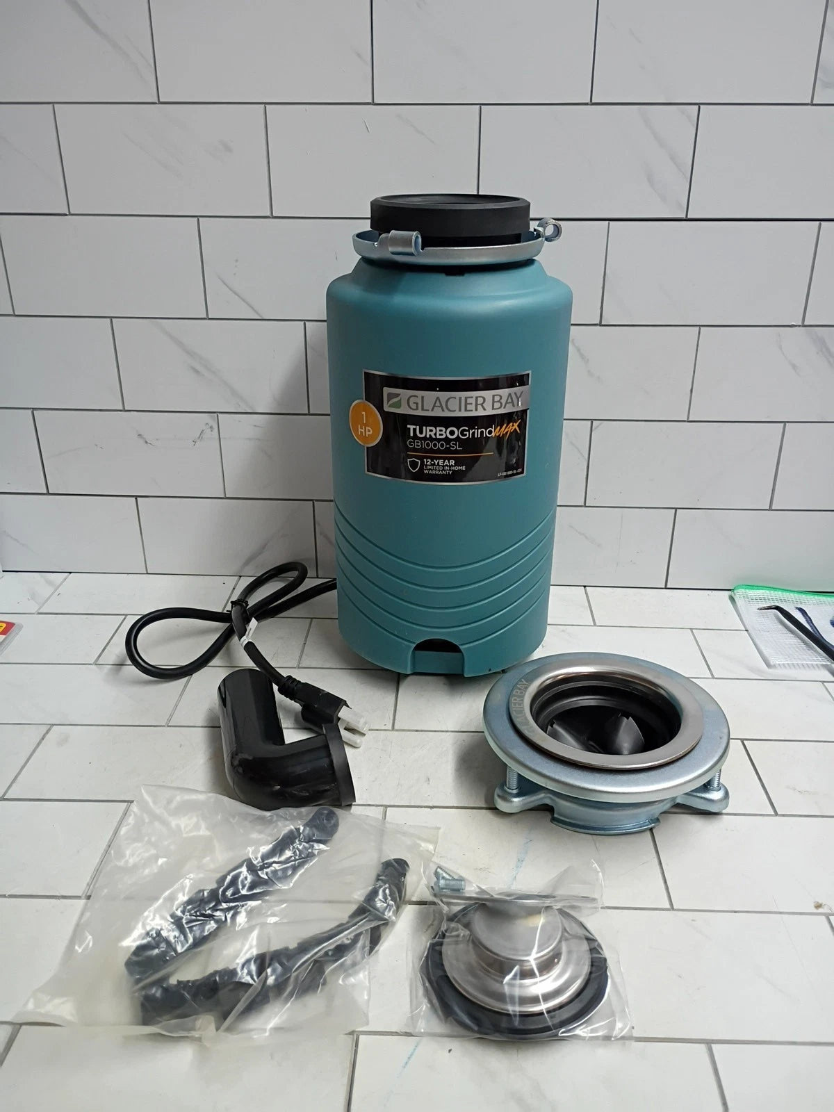 Glacier Bay TurboGrindMax 1009 507 829 Garbage Disposal 10-US-GB1000-SL Open Box