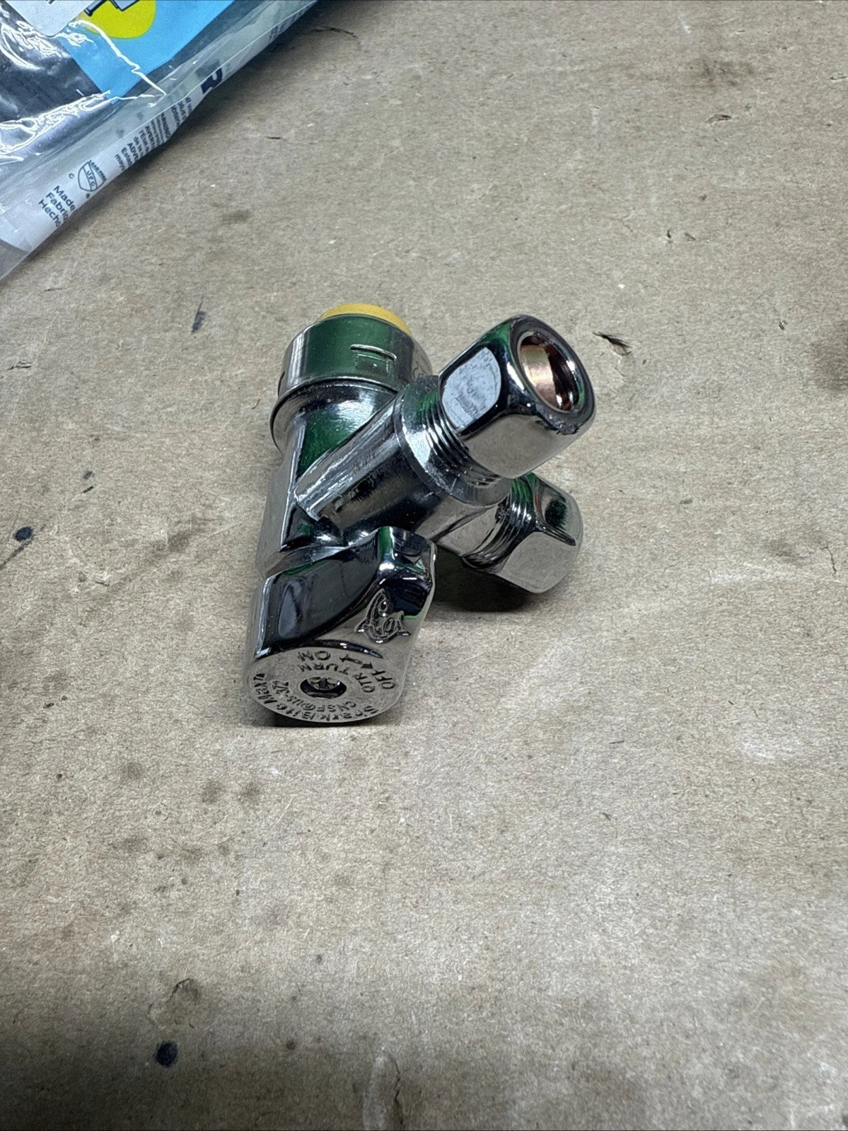 SharkBite Max 1/2” Angle Stops LOT OF ASSORTED STOPS READ DISCRIPTION