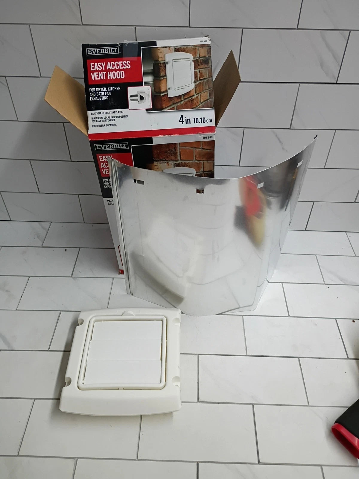 Everbilt 4 in. Hinged Louvered Vent Hood in White 591 999