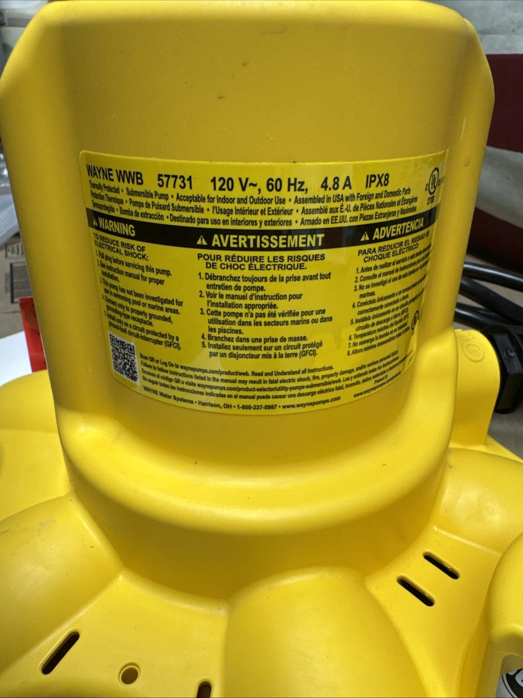 Wayne 1/6 HP WaterBUG Submersible Utility Pump with Multi-Flo Technology USED..