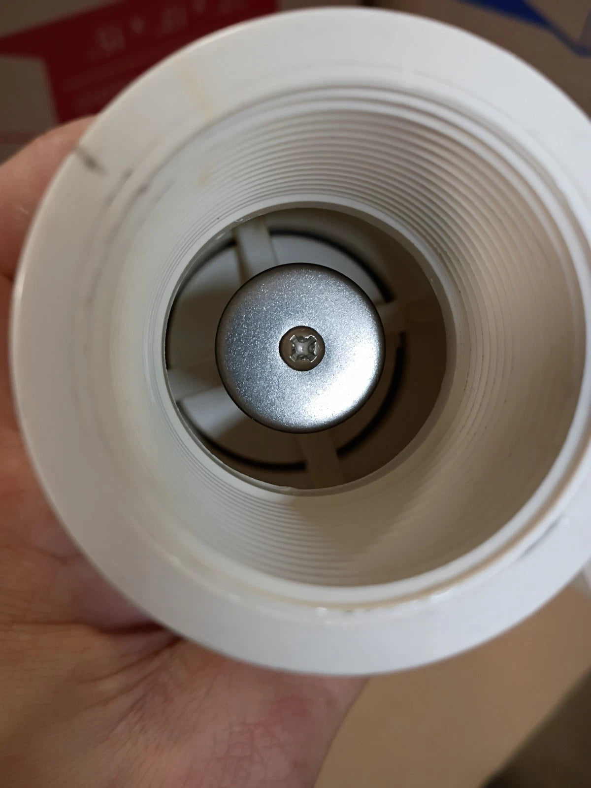 Lot Of 12 Everbilt PVCCV114F, Check Valve PVC 1-1/4" FPT x FPT...